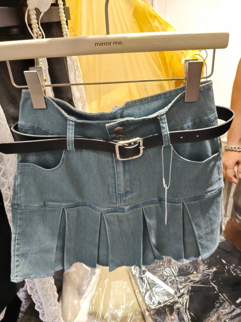 Ladies Pleated Mini Skirt With Belt
